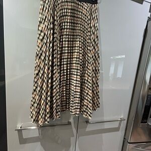 Belle Vere Pleated Plaid Skirt